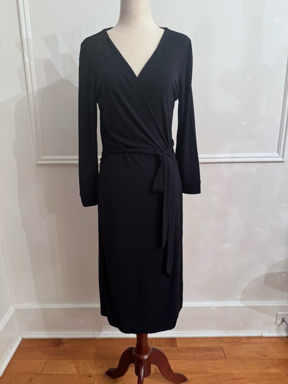 Diane von Furstenberg Black Wrap Dress Long Sleeve Jersey Midi Made in USA 10